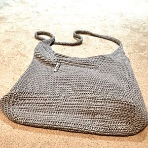 Spade | Vintage | Hand-Crochet | Crossbody Bag Outside Zip Pkt | Zip Closure |